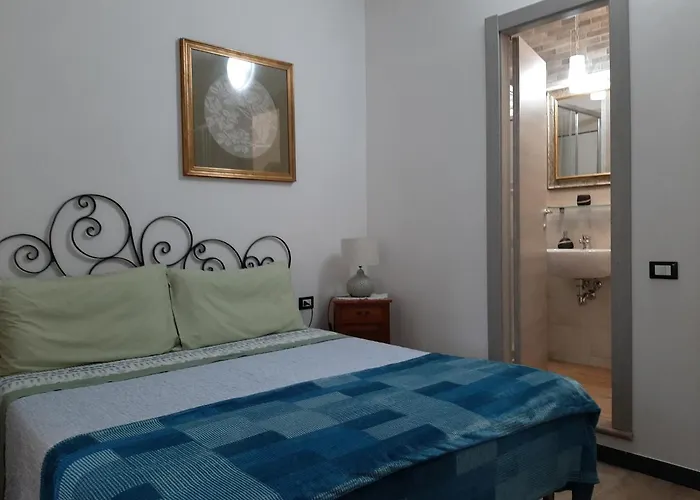 Retro' Beb Bed and Breakfast Λα Σπέτσια