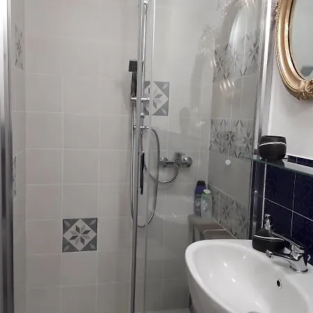 Bed & Breakfast Retro' Beb La Spezia