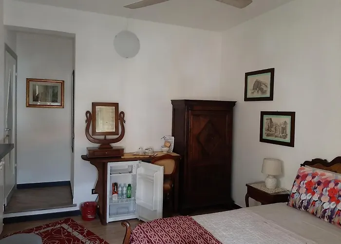 Bed & Breakfast Retro' Beb 3*